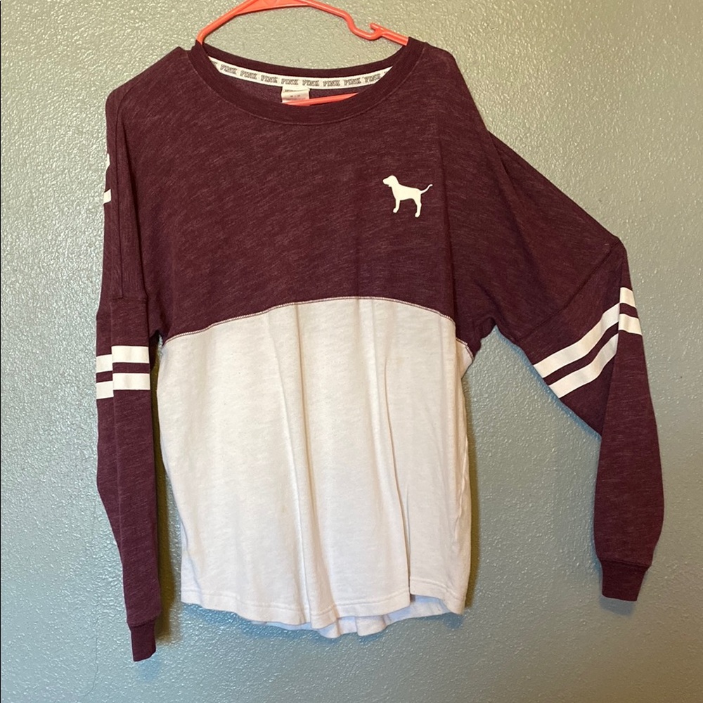 PINK Sweatshirt